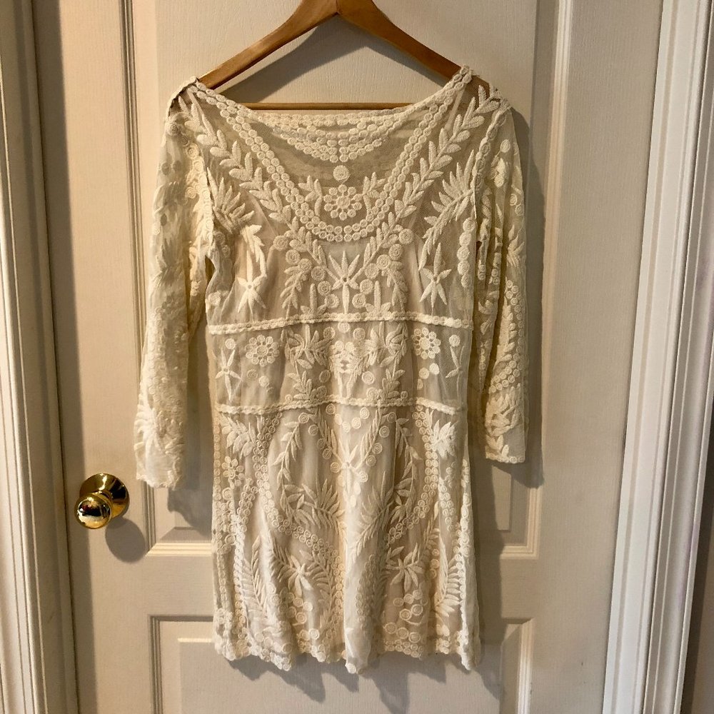 Express White Lace 3/4 Sleeve Dress